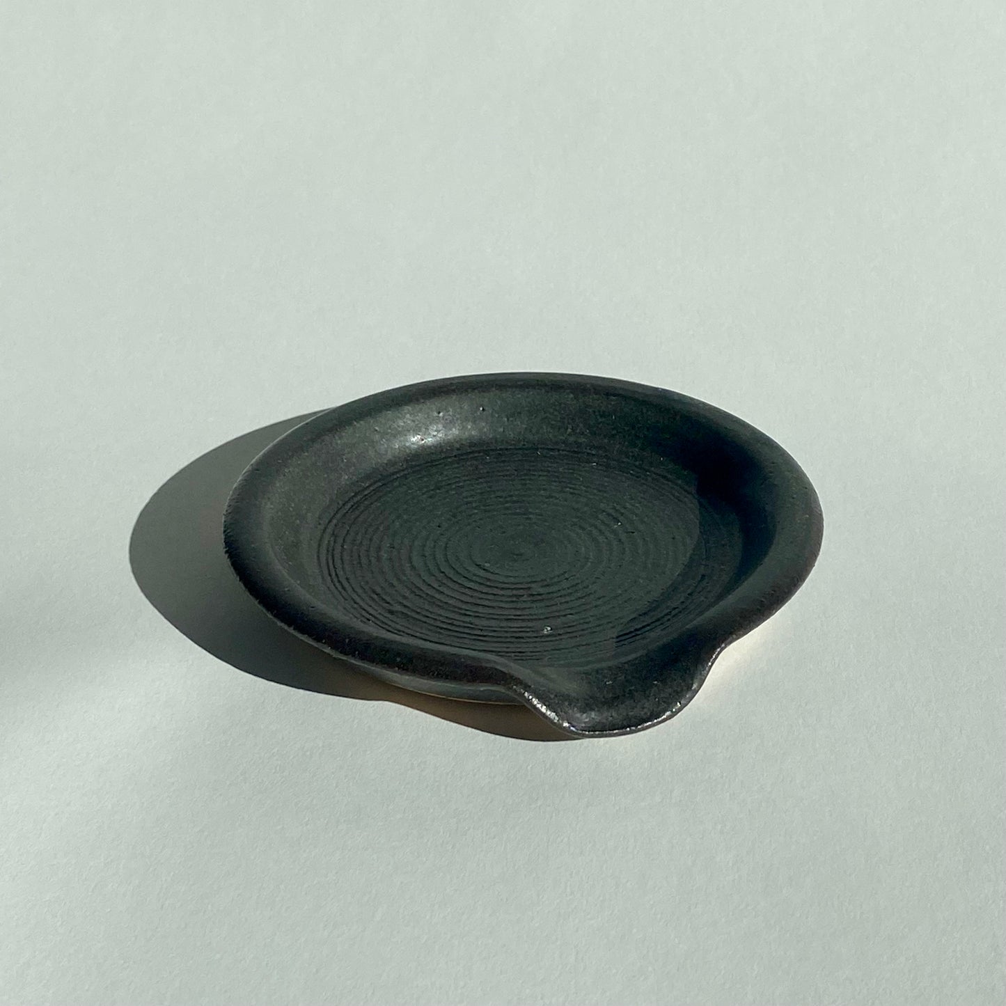 Petite Matte Black Spoon Rest