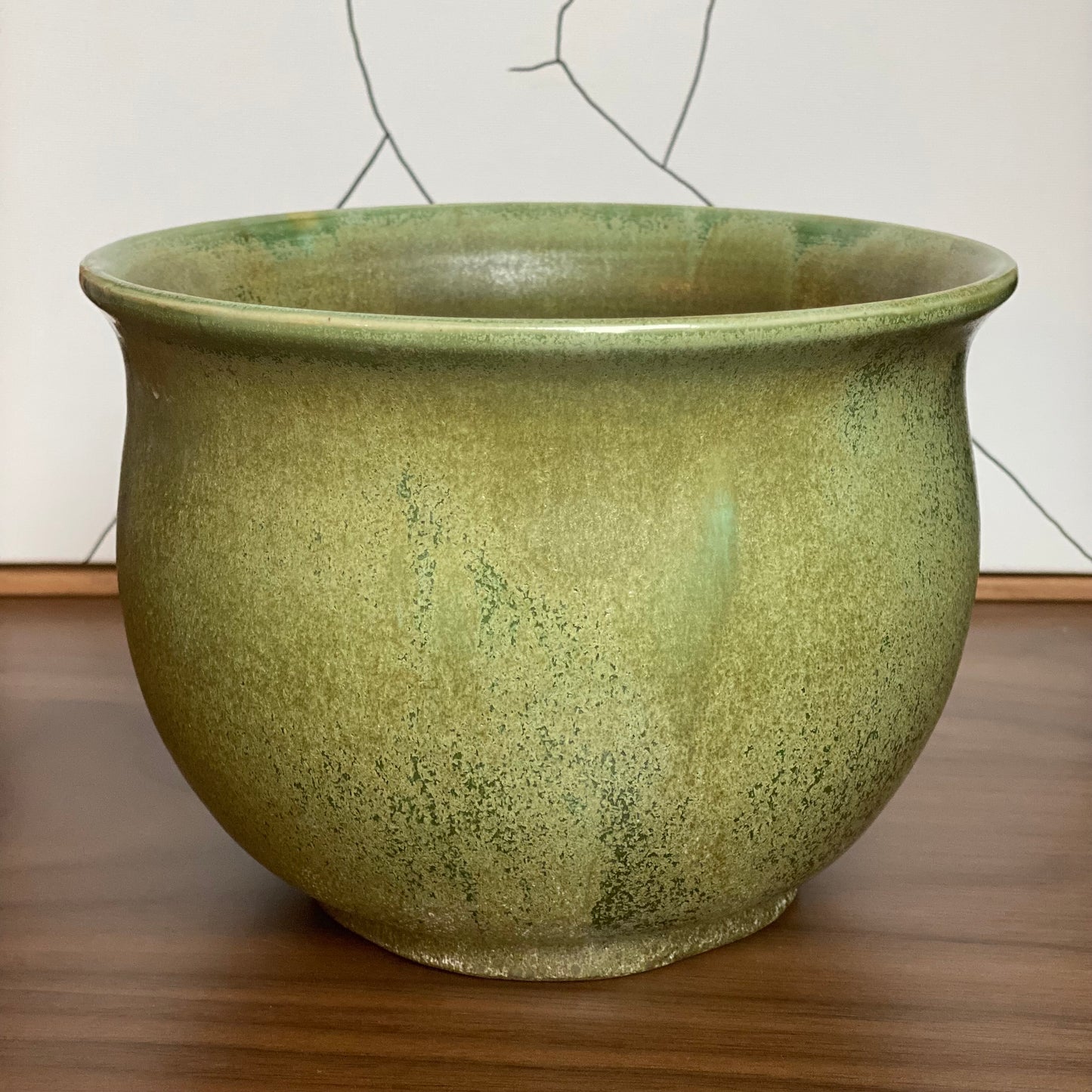 Planter in Moss Green Glaze