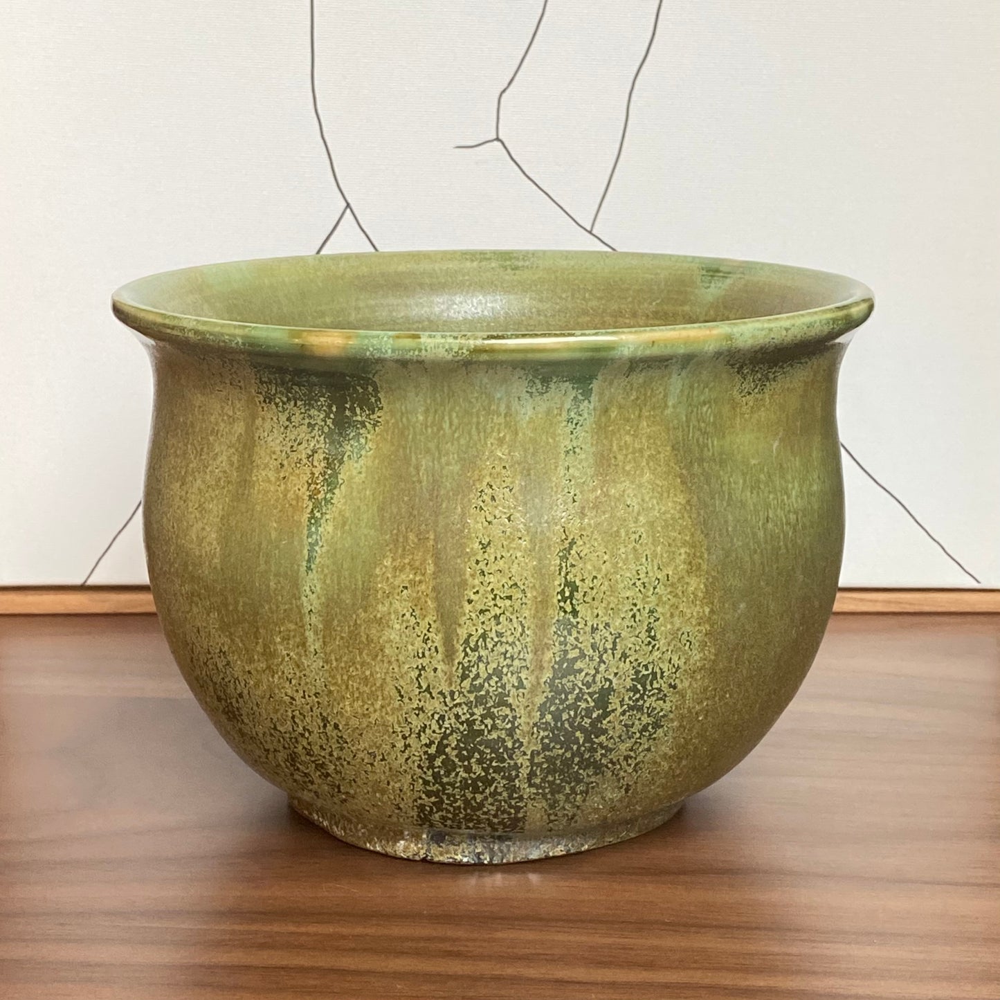 Planter in Moss Green Glaze